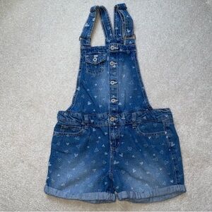 Lei shortalls with hearts